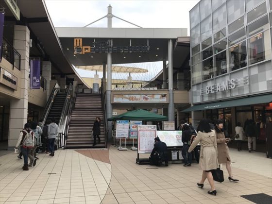 三井アウトレットパーク幕張のコインロッカーの場所と値段、何時まで利用可能？